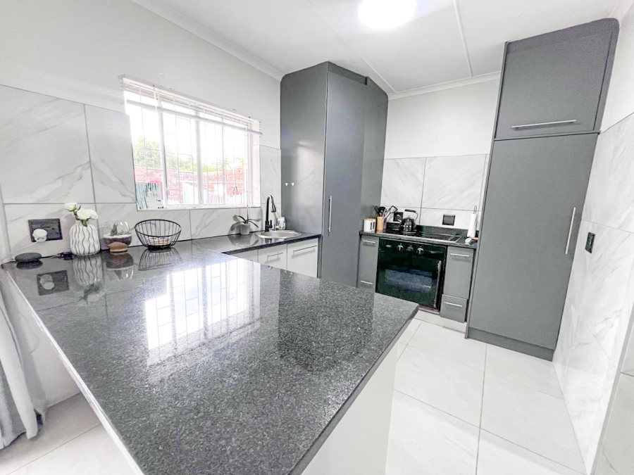 3 Bedroom Property for Sale in Bonnie Doone Eastern Cape